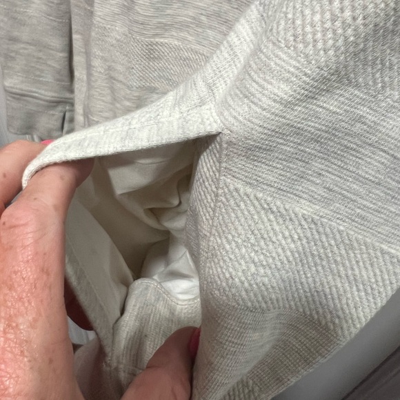 ZYIA Women’s Ivory Impetus Hoodie - Picture 4 of 10